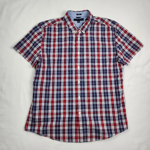 Tommy Hilfiger Plaid Short Sleeve Button Shirt - Picture 1 of 5